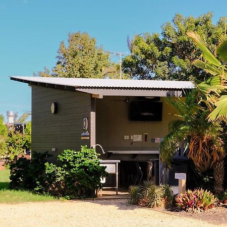 Norwesta Lifestyle Park Hotel Carnarvon Exterior foto