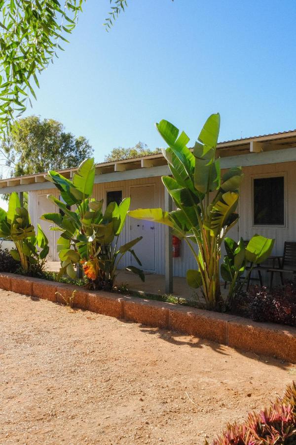 Norwesta Lifestyle Park Hotel Carnarvon Exterior foto