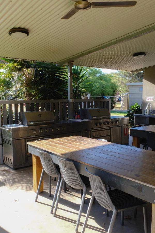 Norwesta Lifestyle Park Hotel Carnarvon Exterior foto